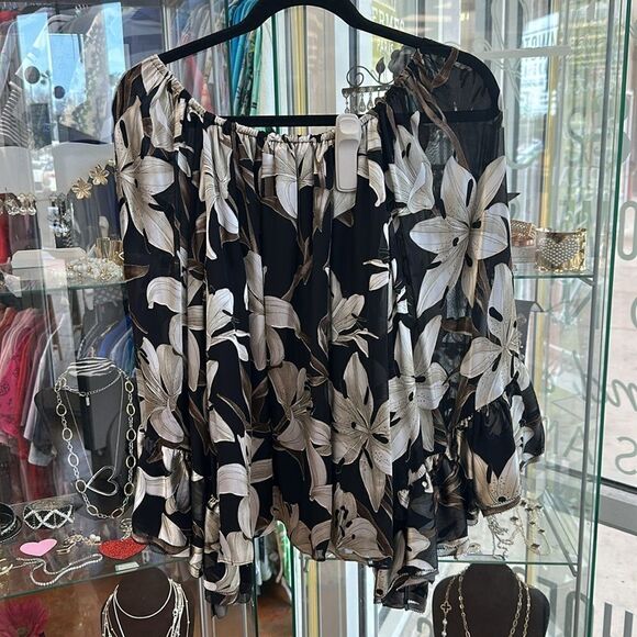 NWT Alice + Olivia Ardelia Floral Off-the-Shoulder Blouse M - Picture 3 of 6
